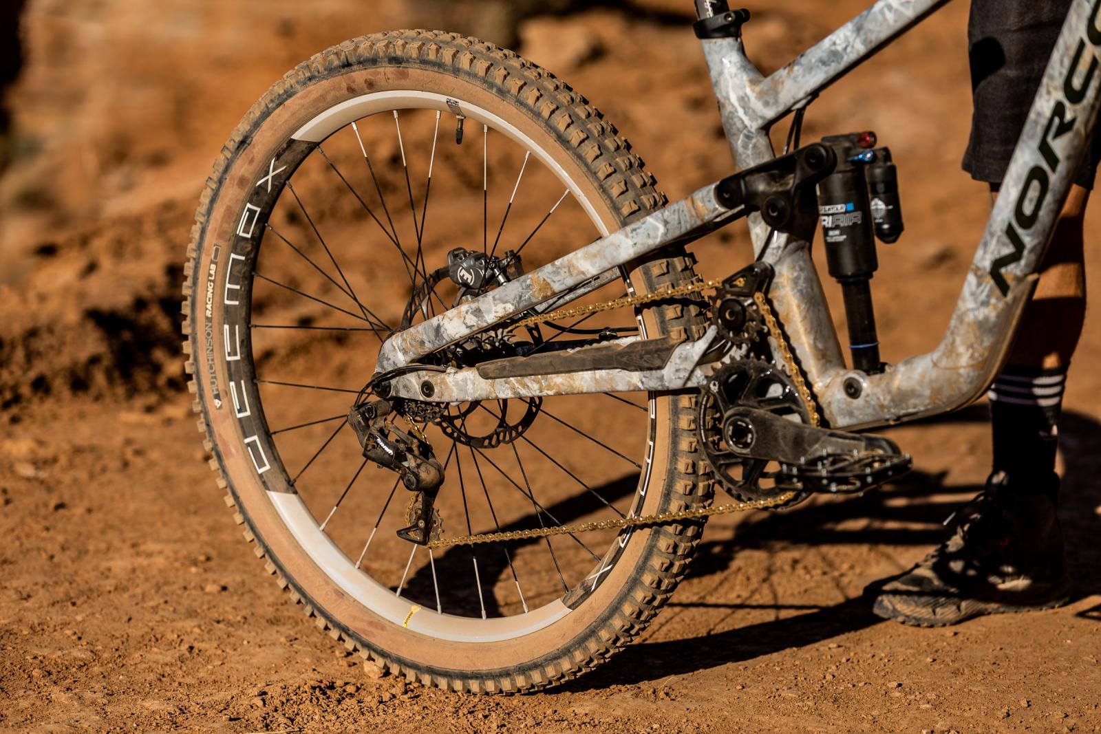 norco shore mountain bike